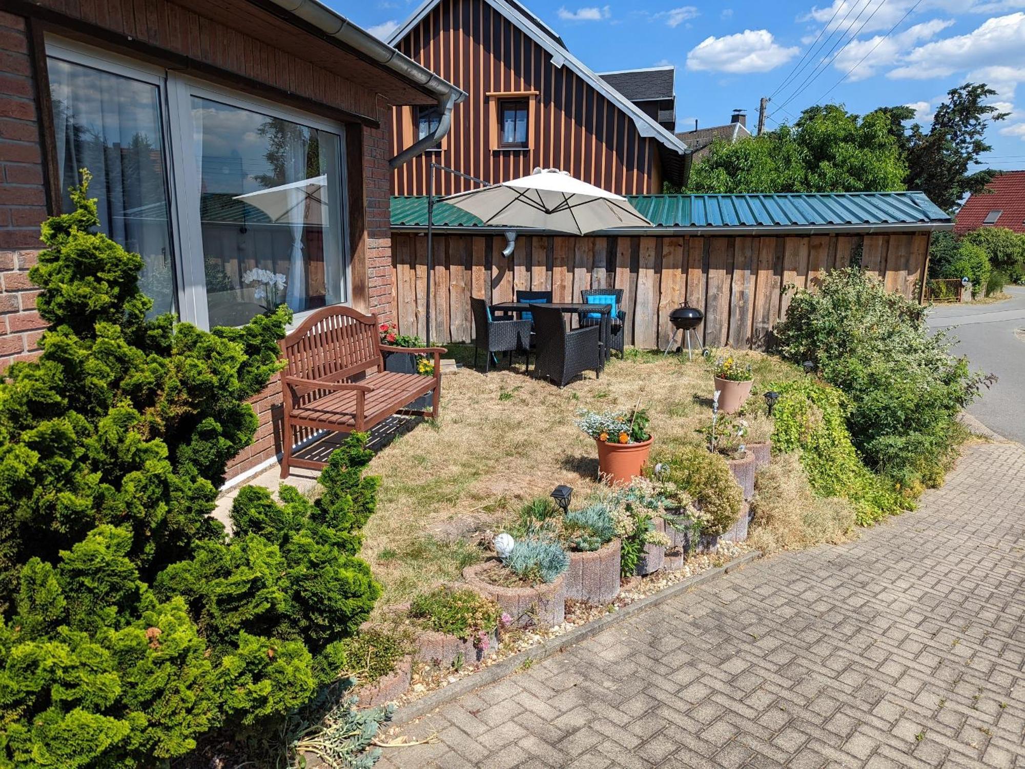 W4 - Urlaubsmagie- Pool, Terrasse, Barbecue Apartman Lichtenhain  Kültér fotó